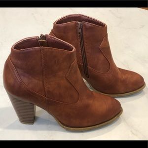 Heeled Western-Style Brown Booties